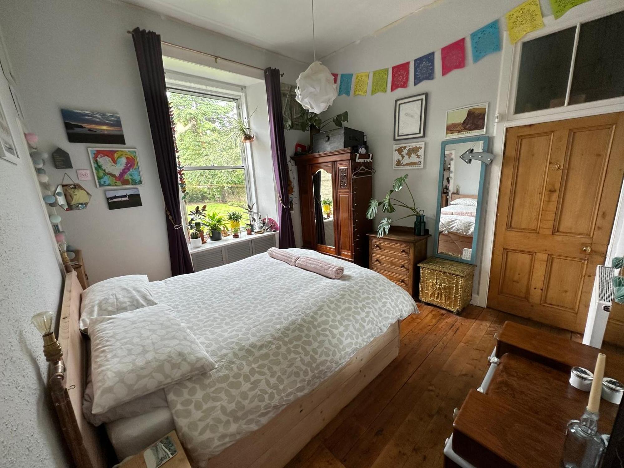 Quirky Apartment In Leith Edinburgh Exterior photo
